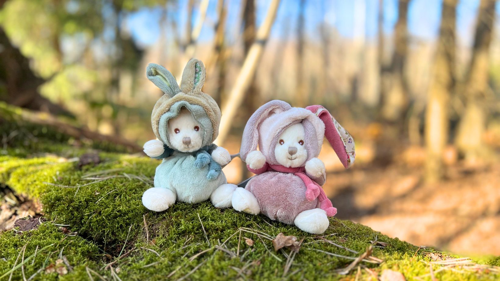 Zwei Hasen Kuscheltiere von Bukowski Design aus Schweden.