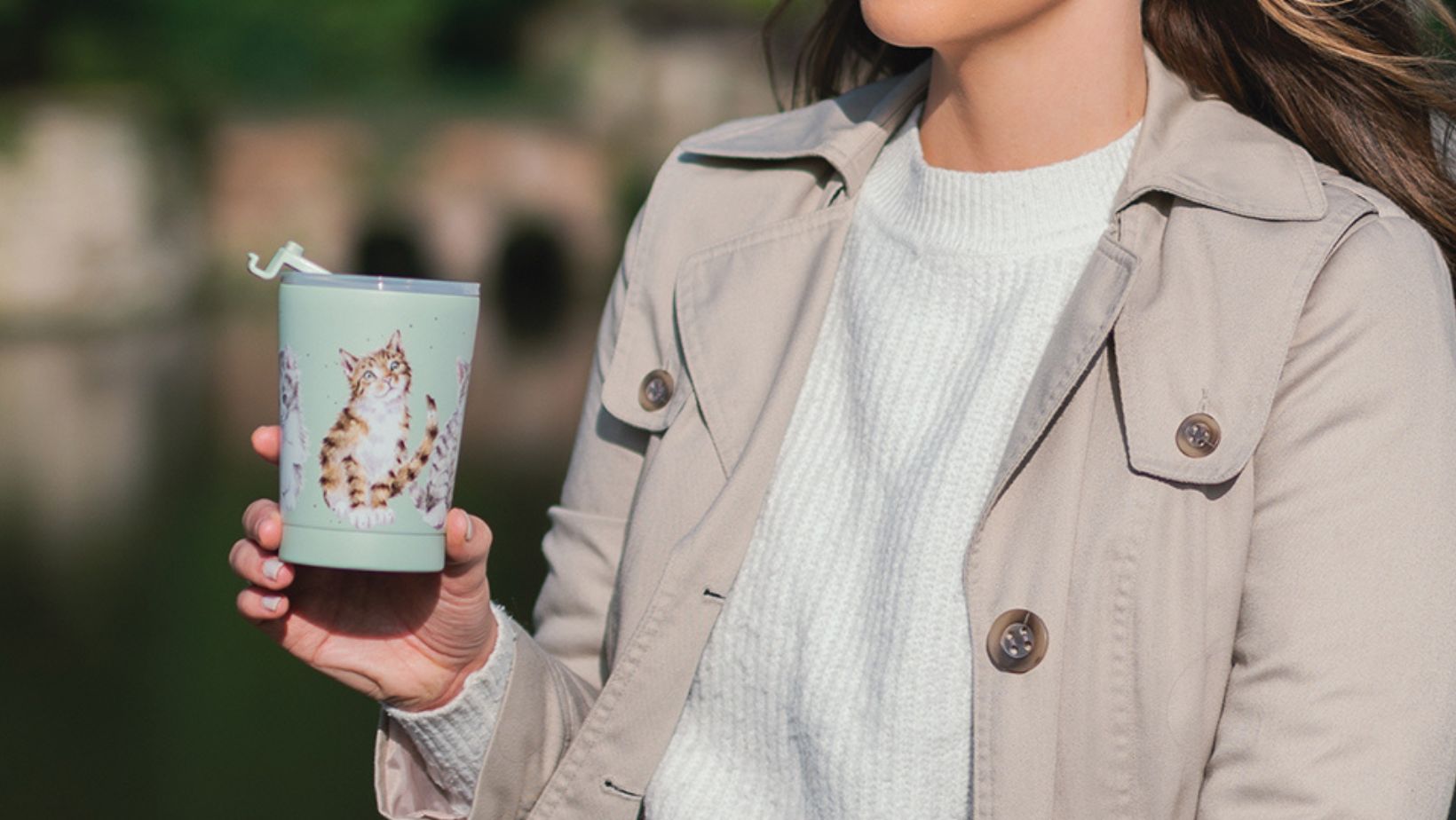 To go Thermosflaschen und -becher von Wrendale Designs
