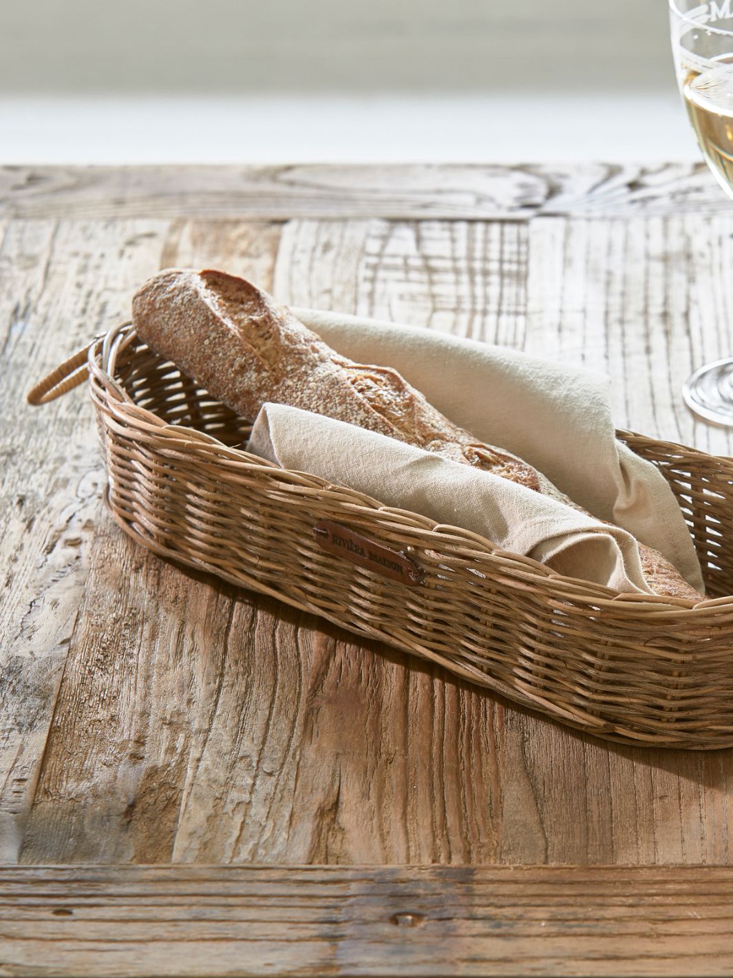 Rustic Rattan Brotkorb von Rivièra Maison