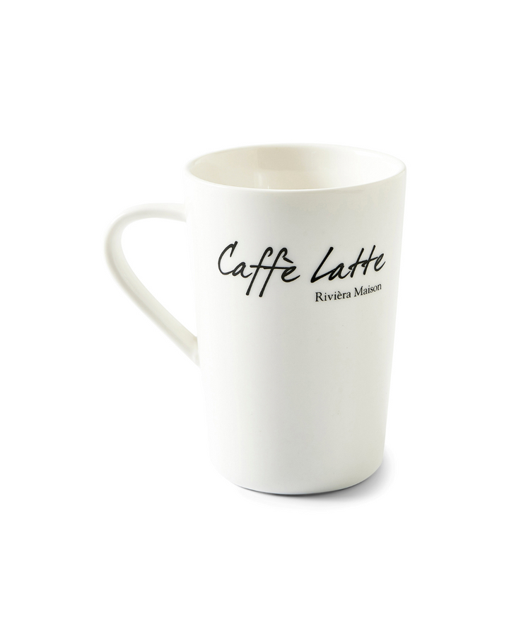 Classic Caffè Latte Tasse von Rivièra Maison, weiße Porzellantasse mit schwarzem Schriftzug „Caffè Latte“, freigestellt auf weißem Hintergrund.