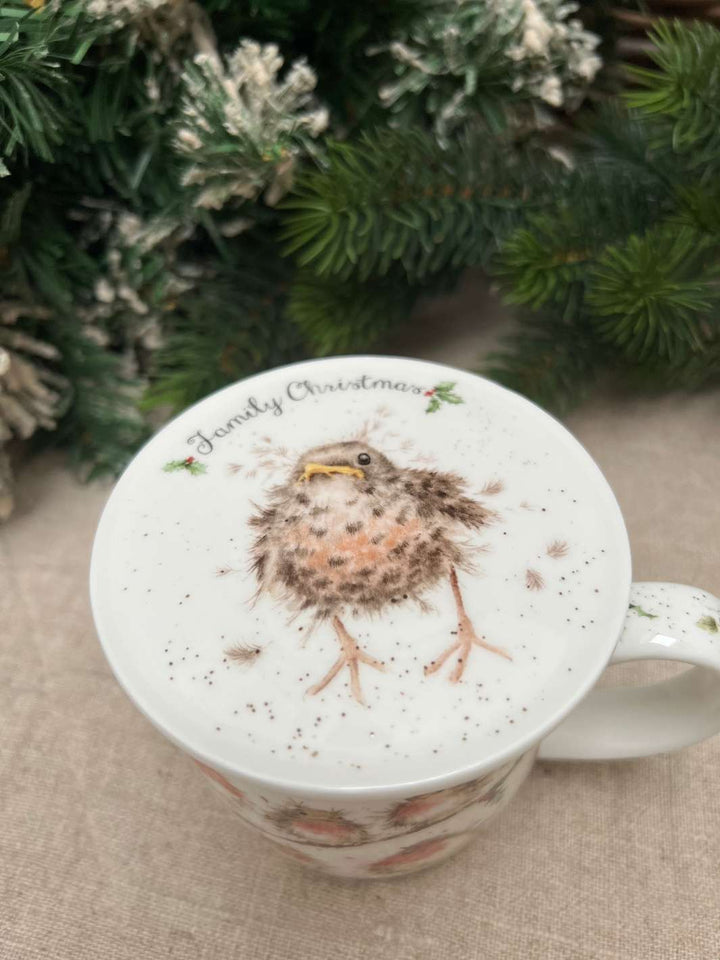 Deckel der Tasse "Family Christmas" von Wrendale Designs