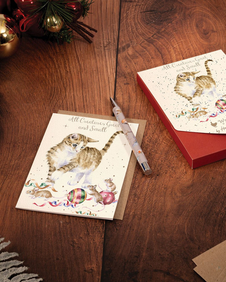 Doppelkarte mit weihnachtlichem Katzenmotiv von Wrendale Designs für die Weihnachtspost.