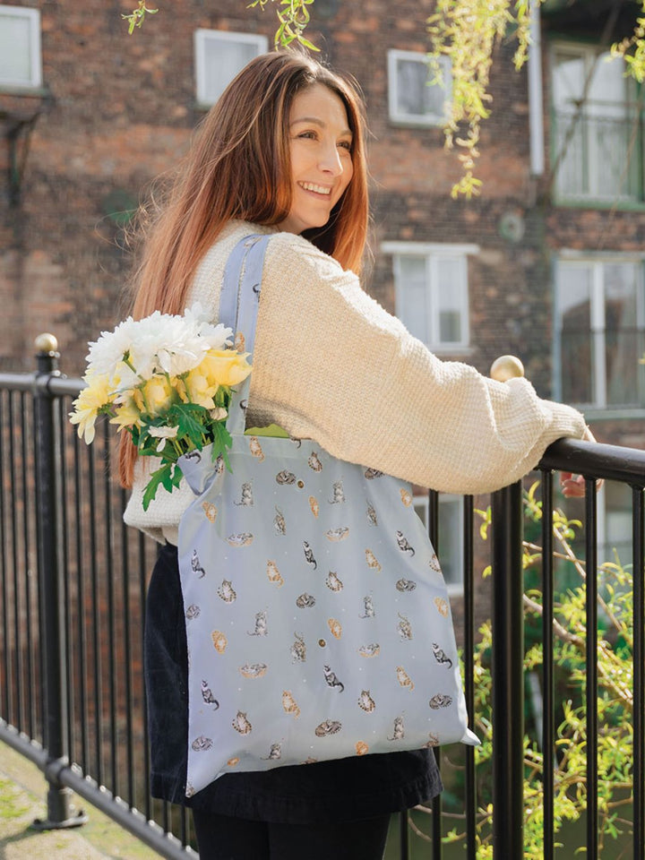 Einkaufstasche mit schönen Katzen Motiven von Wrendale Designs.