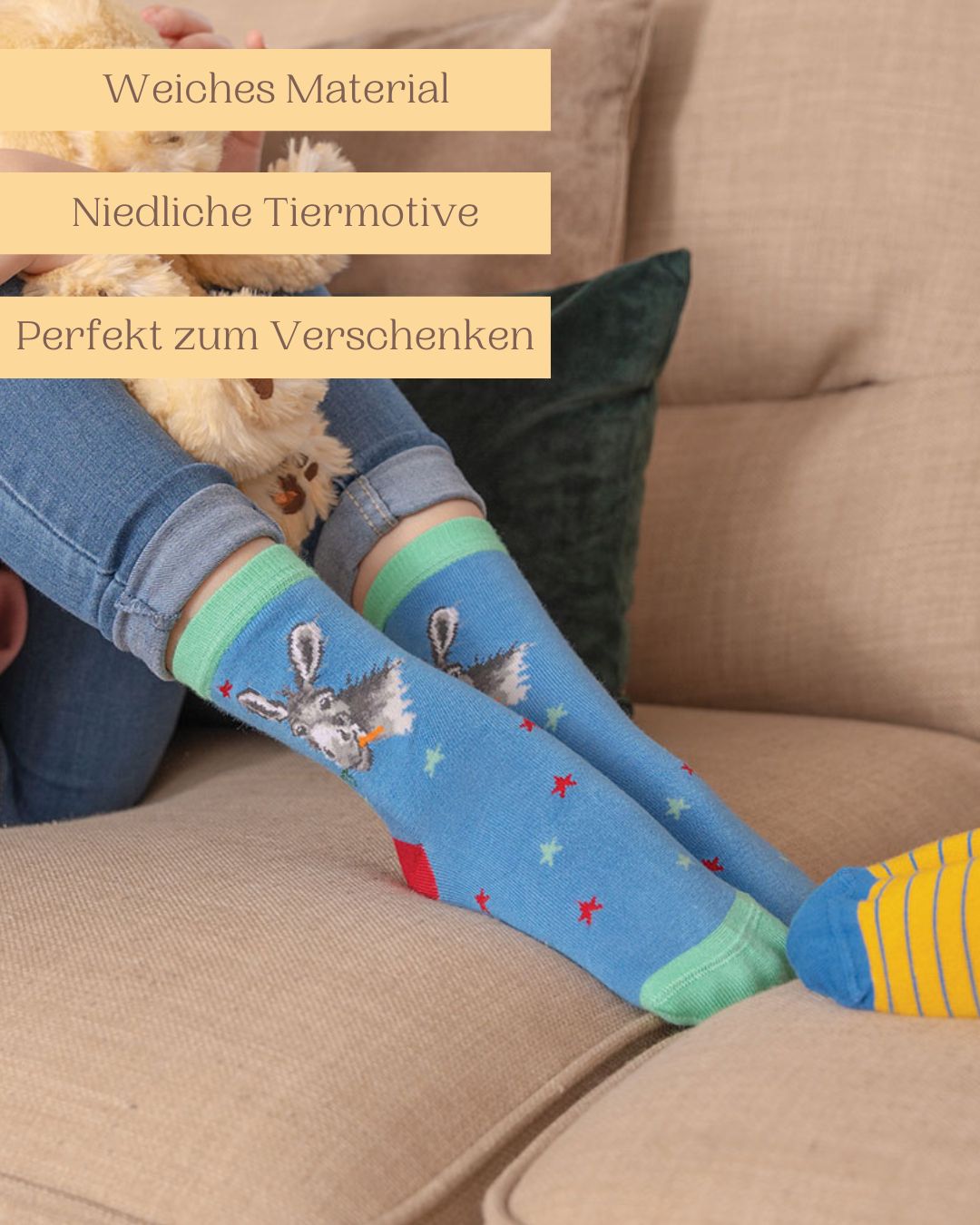 Weiche Bambussocken für Kinder mit niedlichem Esel-Motiv von Wrendale Designs auch perfekt zum Verschenken.