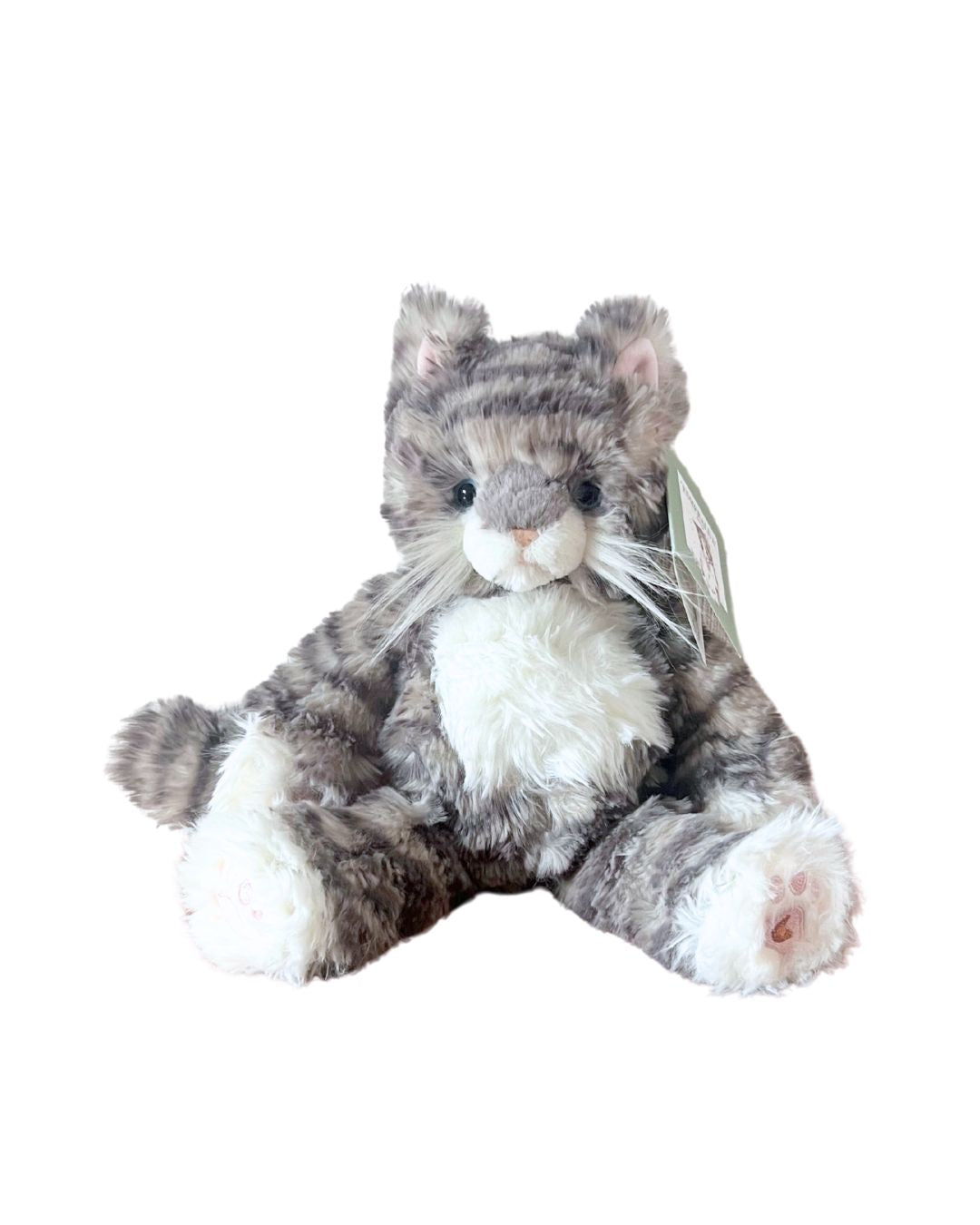 Kleine Esmeralda in der Größe M als grau getigertes Katzen Kuscheltier von Wrendale Designs.