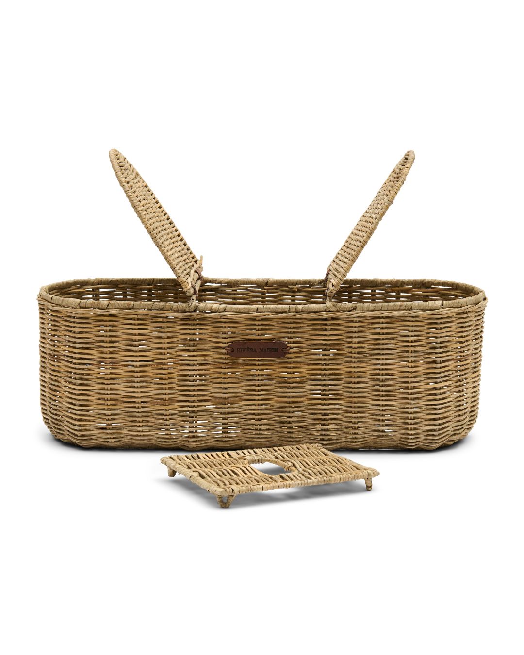 Geöffneter Rattan Badezimmer Korb von Rivièra Maison.