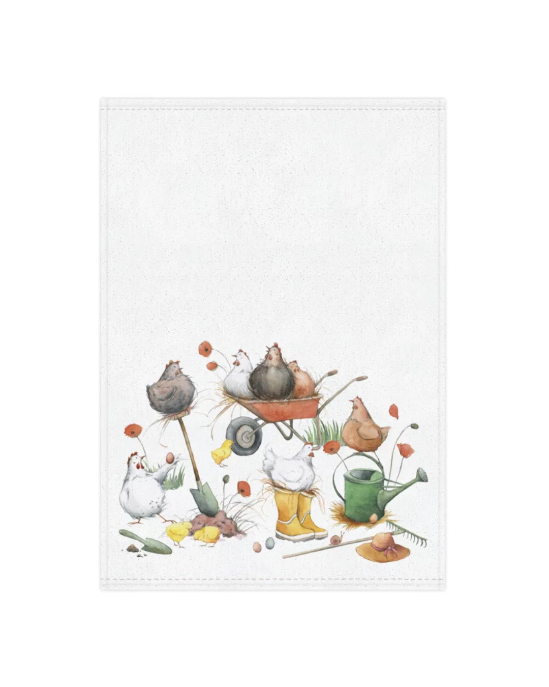 Weißes Baumwolltuch mit liebevoller Illustration von Sophia Drescher vor weißem Hintergrund, die mehrere Hühner zeigt – einige sitzen in einer Schubkarre, andere auf einer Schaufel oder in gelben Gummistiefeln. Umgeben von Küken, Mohnblumen, Eiern, Gießkanne und Gartenutensilien.