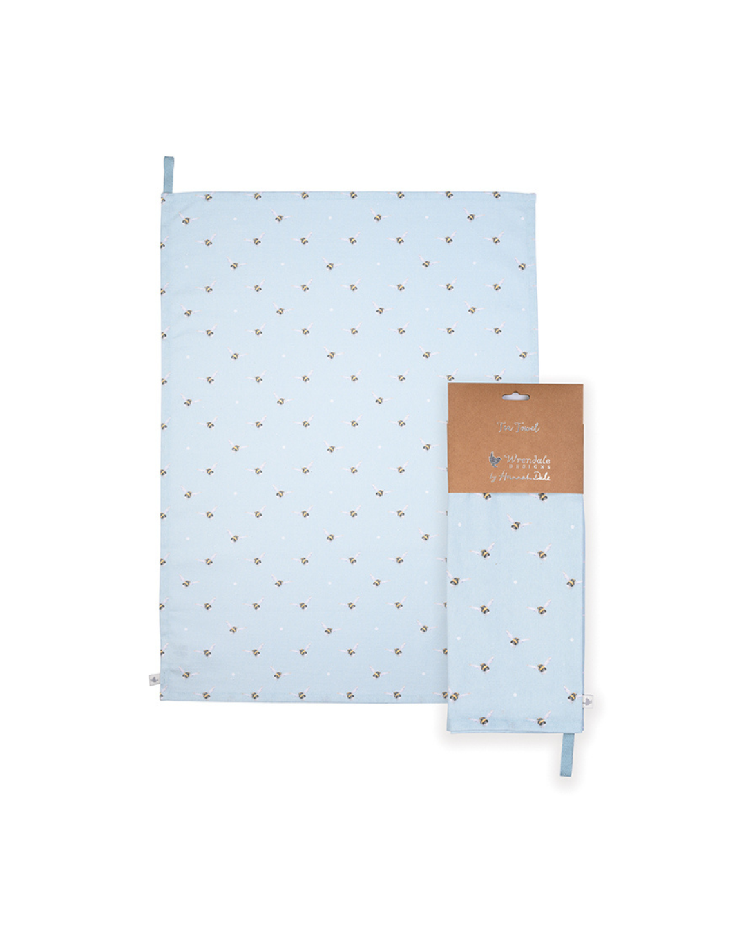 Geschirrtuch „Hummel“ von Wrendale Designs dekoriert neben der verpackten Variante vor weißem Hintergrund.