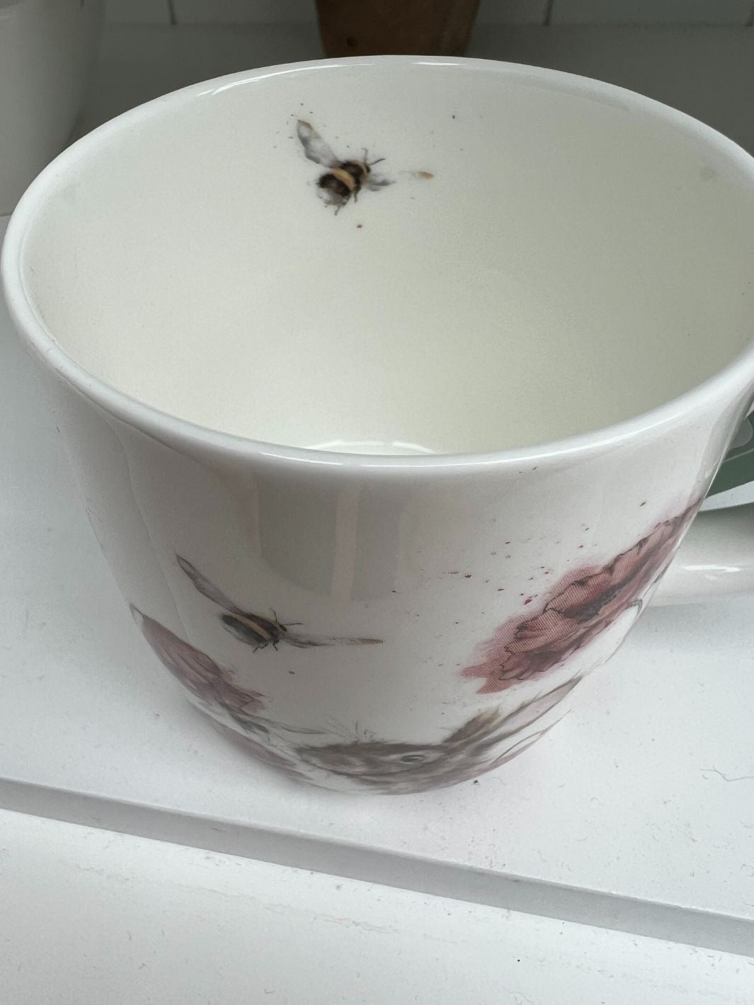 Hasen & Mohnblumen Tasse von Wrendale Designs