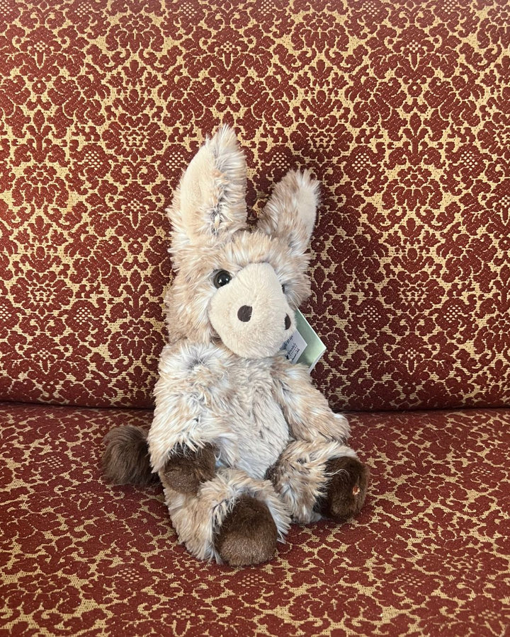 Kleines Esel Kuscheltier Jack von Wrendale Designs.