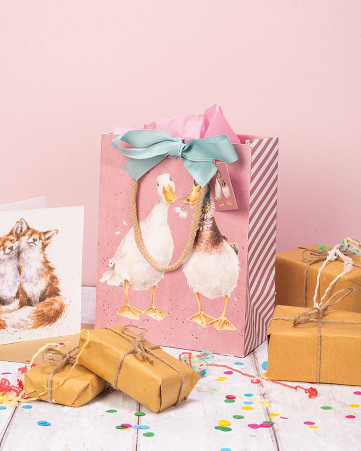 Kleine Enten Geschenktasche von Wrendale Designs.