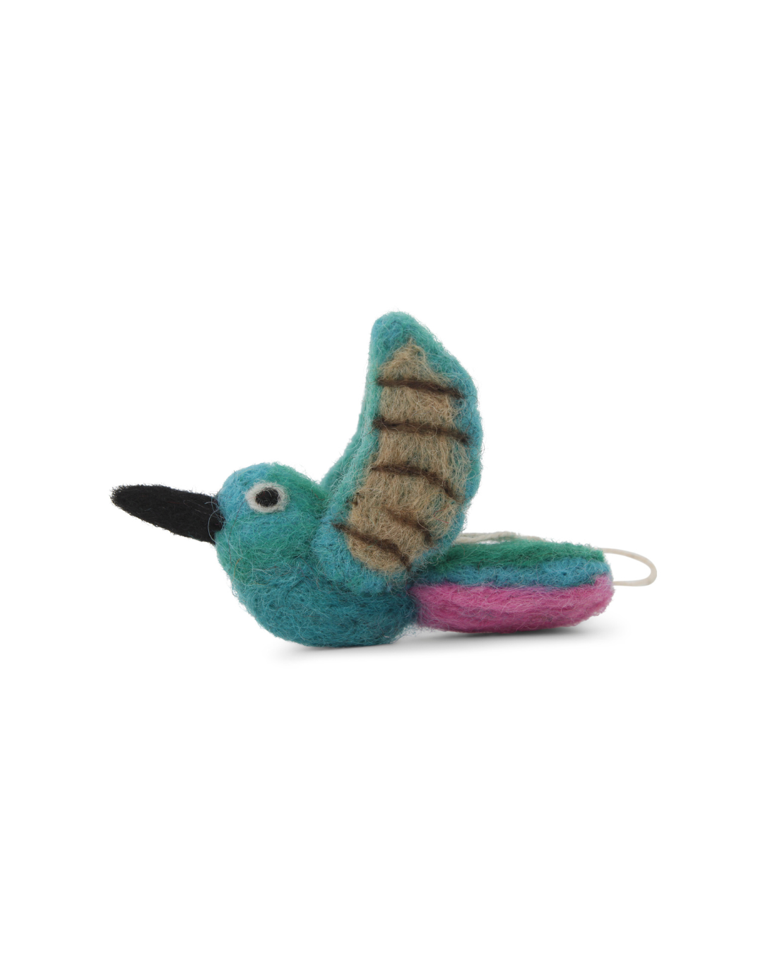 Handgefilzter Kolibri Filzanhänger von Gry & Sif in Türkis, Pink & Naturtönen vor weißem Hintergrund.