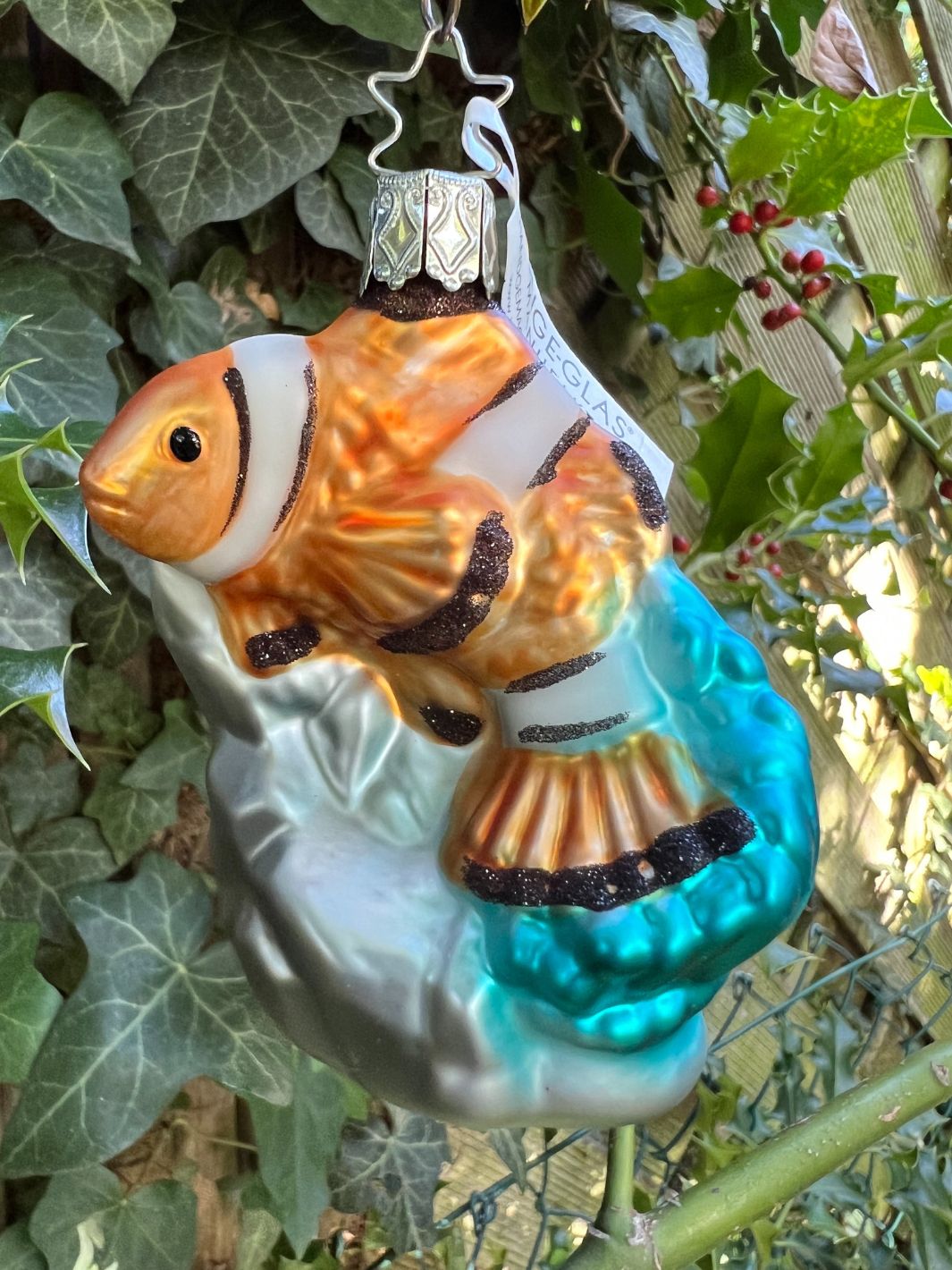 Korallenfisch Anhänger von von Inge Glas