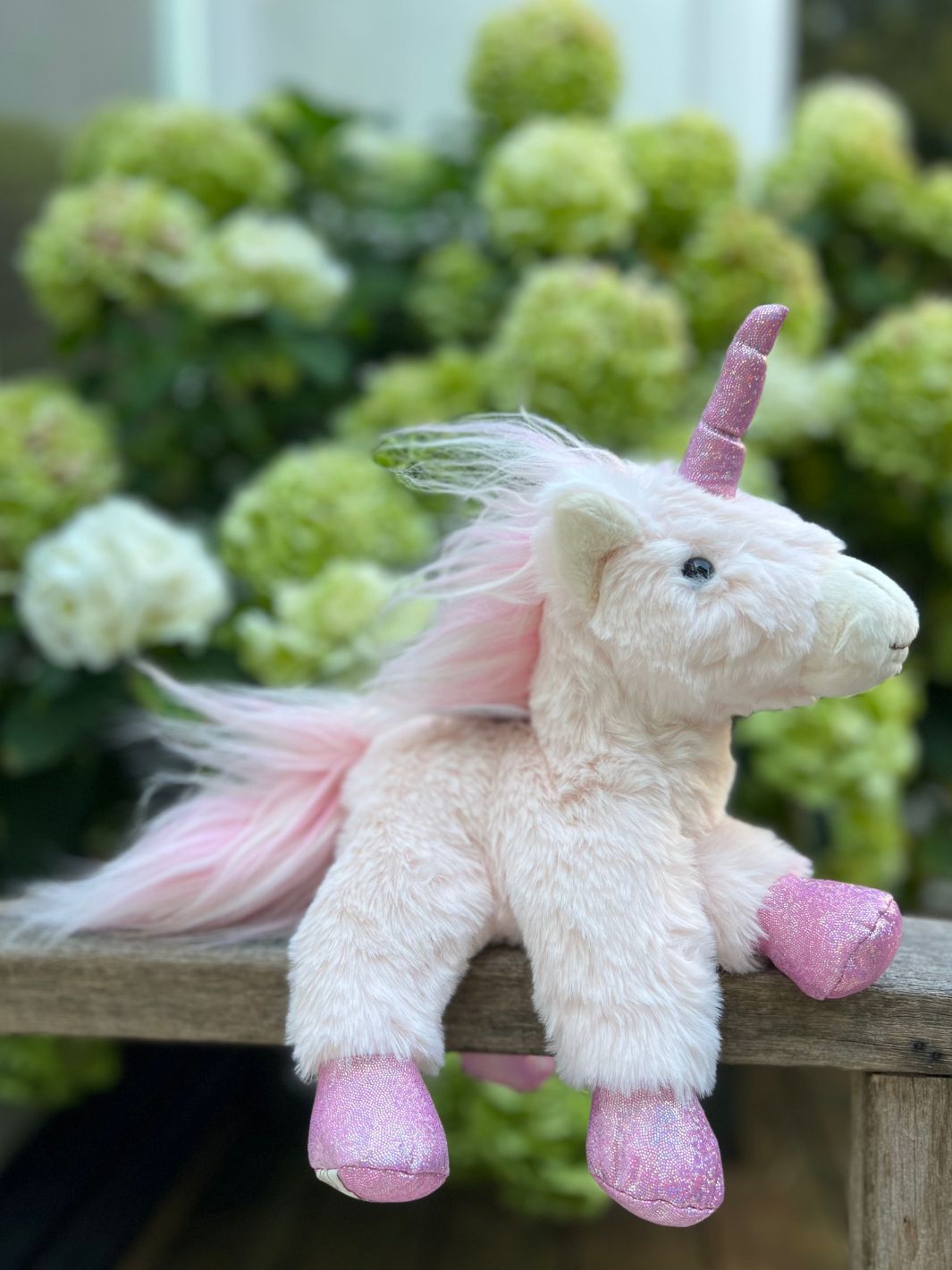 Einhorn Kuscheltier Sparkle in rosa und pink von Bukowski Design.