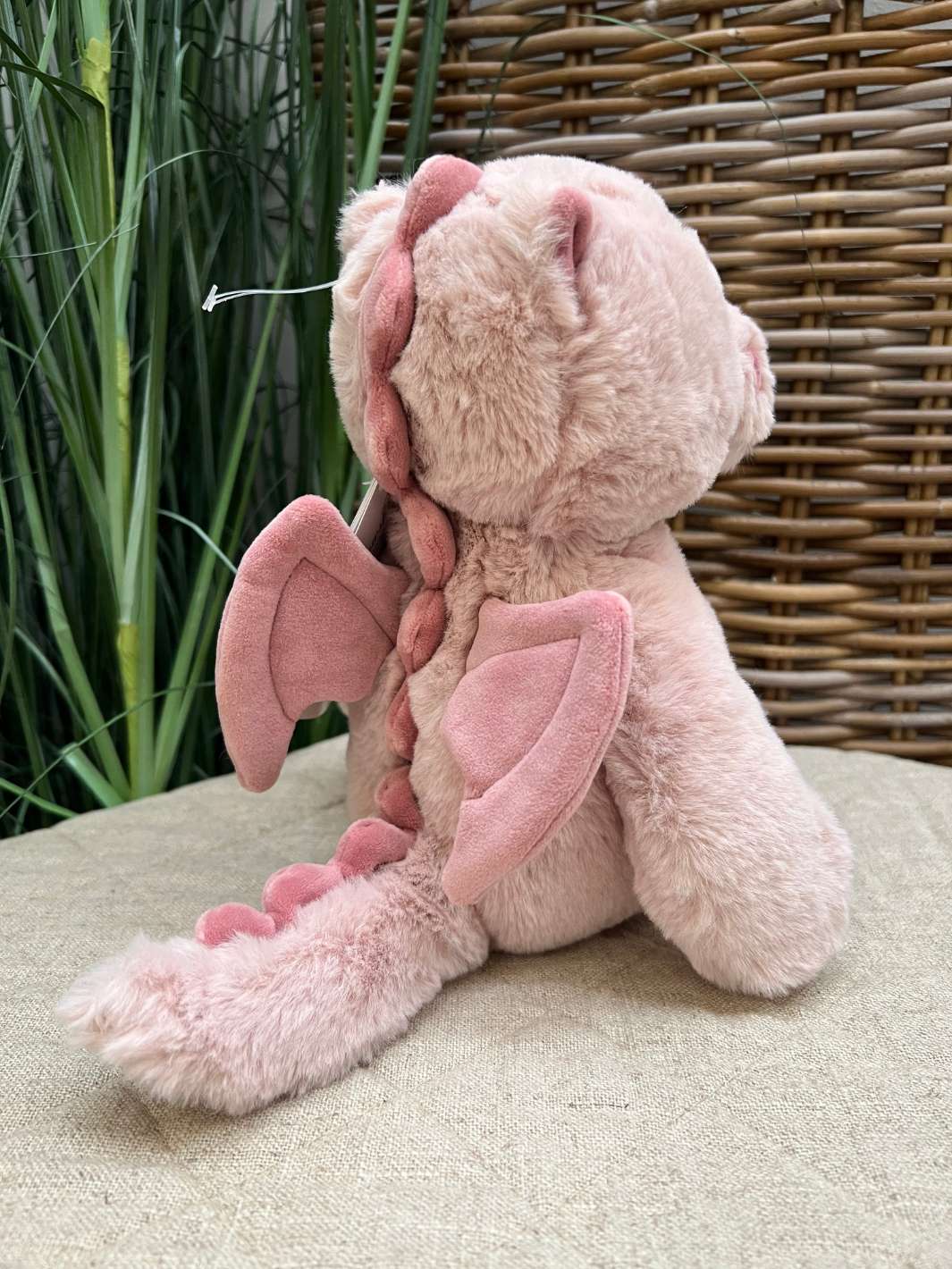 Kuscheltier Drache Drago in der Farbe Rubin von Bukowski