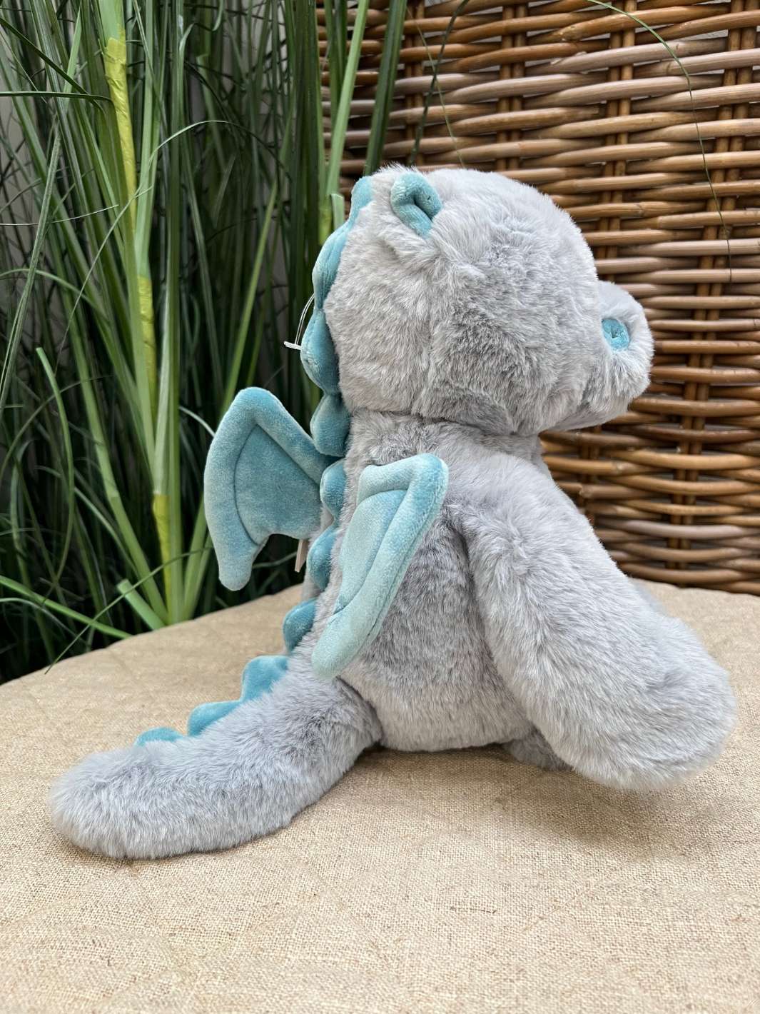 Kuscheltier Drache Drago in der Farbe Saphir von Bukowski