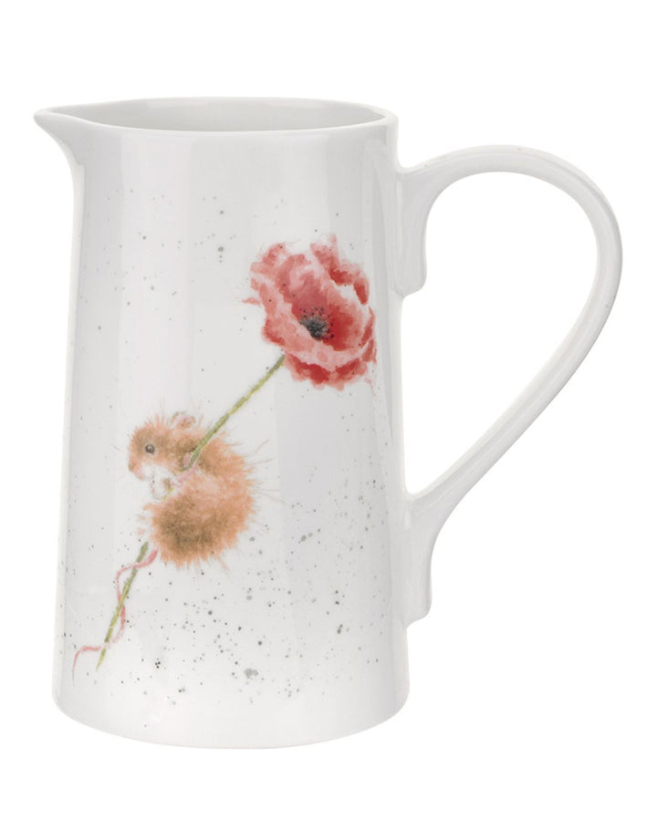 Maus mit Mohnblume auf einem Krug von Wrendale Designs.