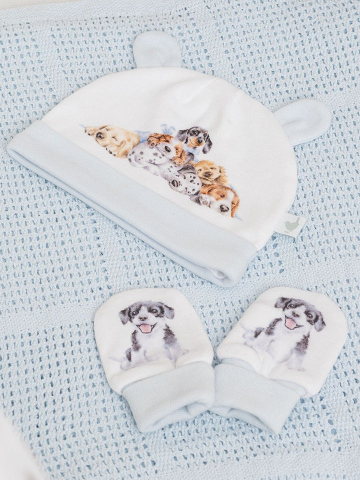 Mütze und Handschuhe als Geschenkset mit Hundewelpen als Motiv von Wrendale Designs