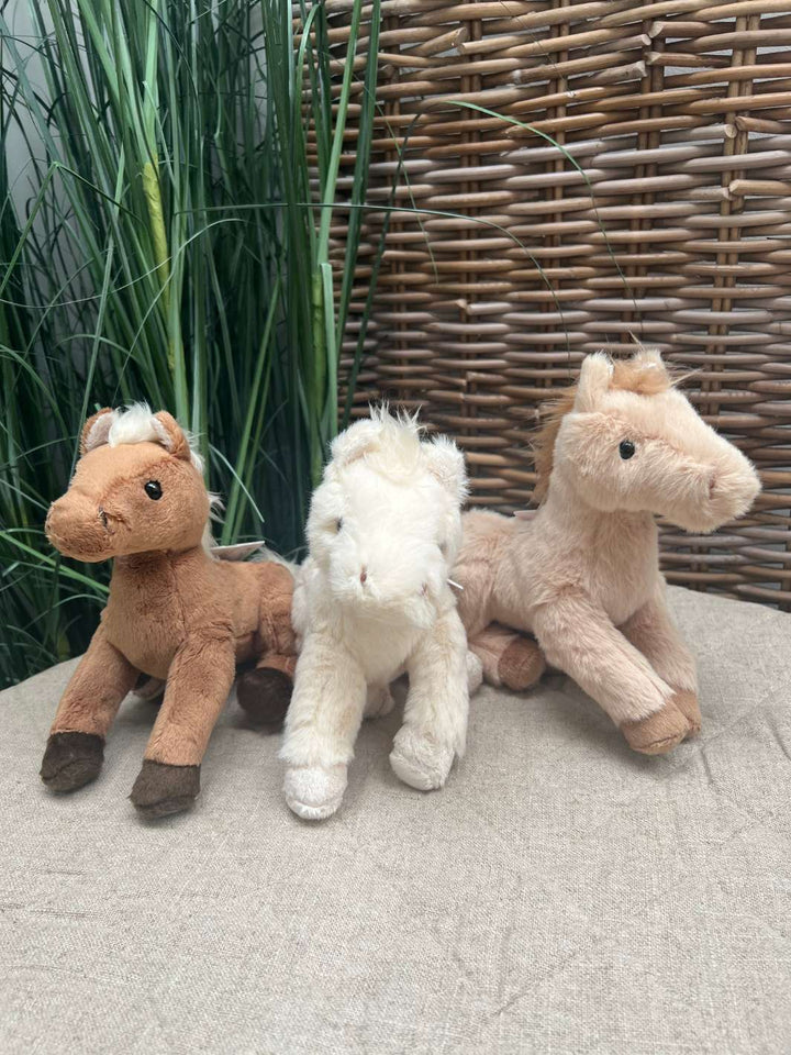 Pferde Kuscheltiere Salt, Sugar und Chocolate von Bukowski aus Schweden.