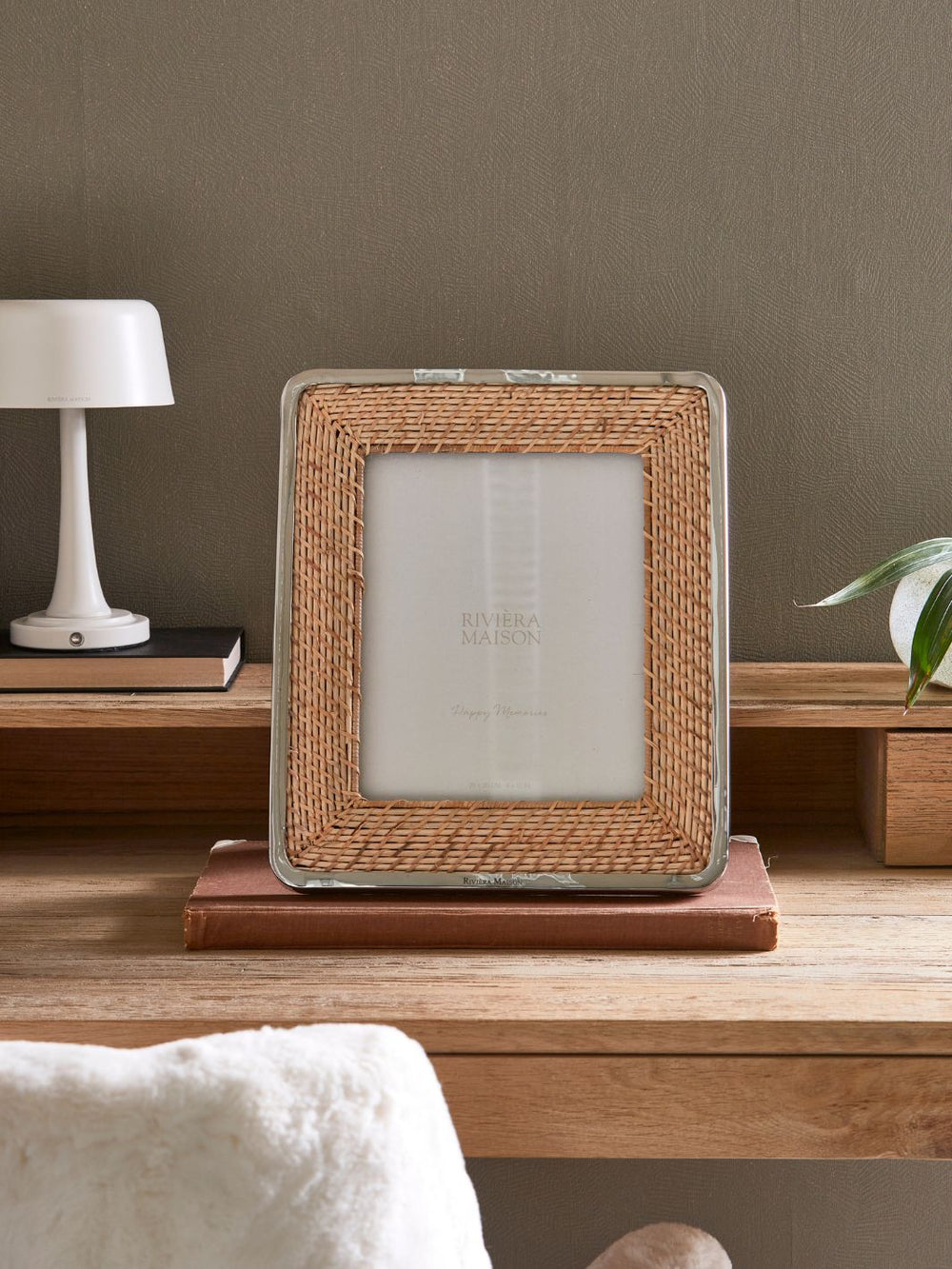 Rivièra Maison Kubu Bilderrahmen aus hellem Rattan in Groß.