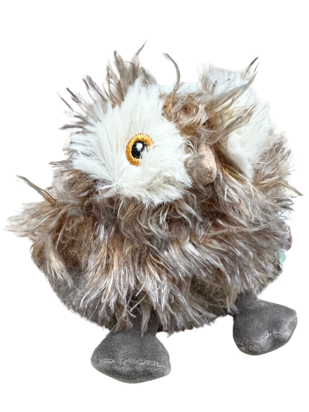 Nahaufnahme des Elvis Eulen Schlüsselanhängers von Wrendale Designs.