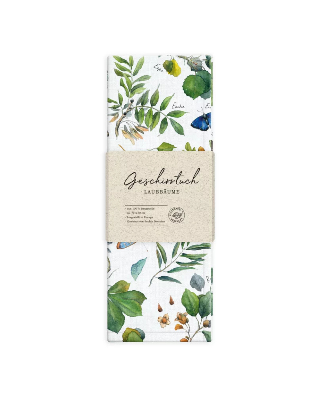 Verpackung des Geschirrtuchs Laubbäume vom Grätz Verlag in Nahaufnahme vor weißem Hintergrund. Sichtbar sind detailreiche Baumblätter, darunter Eiche und Kastanie, sowie farbige Schmetterlinge. Banderole mit Aufschrift ‚Geschirrtuch Laubbäume‘ und Hinweis auf 100 % Baumwolle.