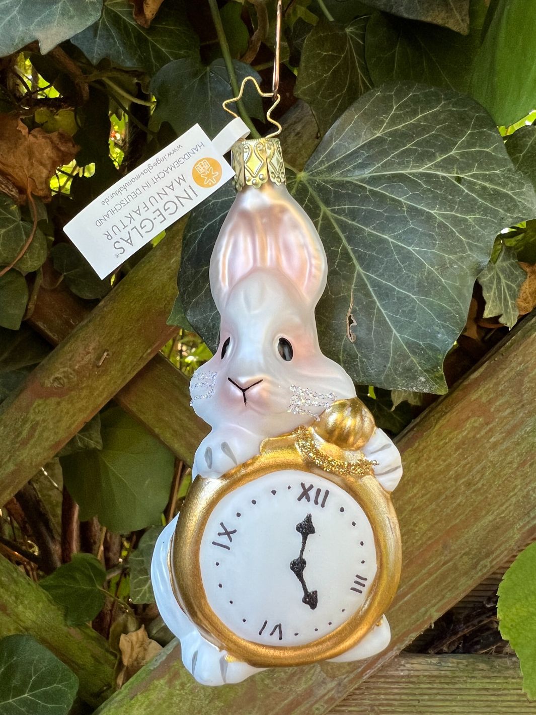 Verspäteter Hase Anhänger von Inge Glas