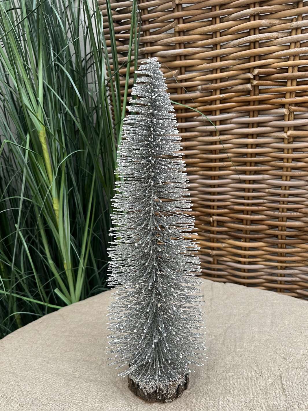 Deko Tannenbaum in silber von Riviera Maison