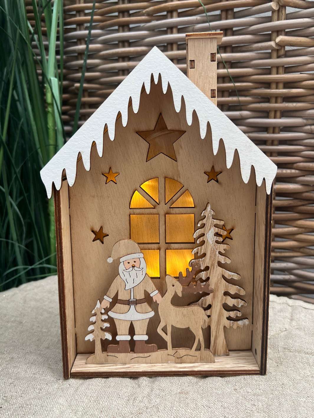 Winterhaus mit Beleuchtung von Gilde