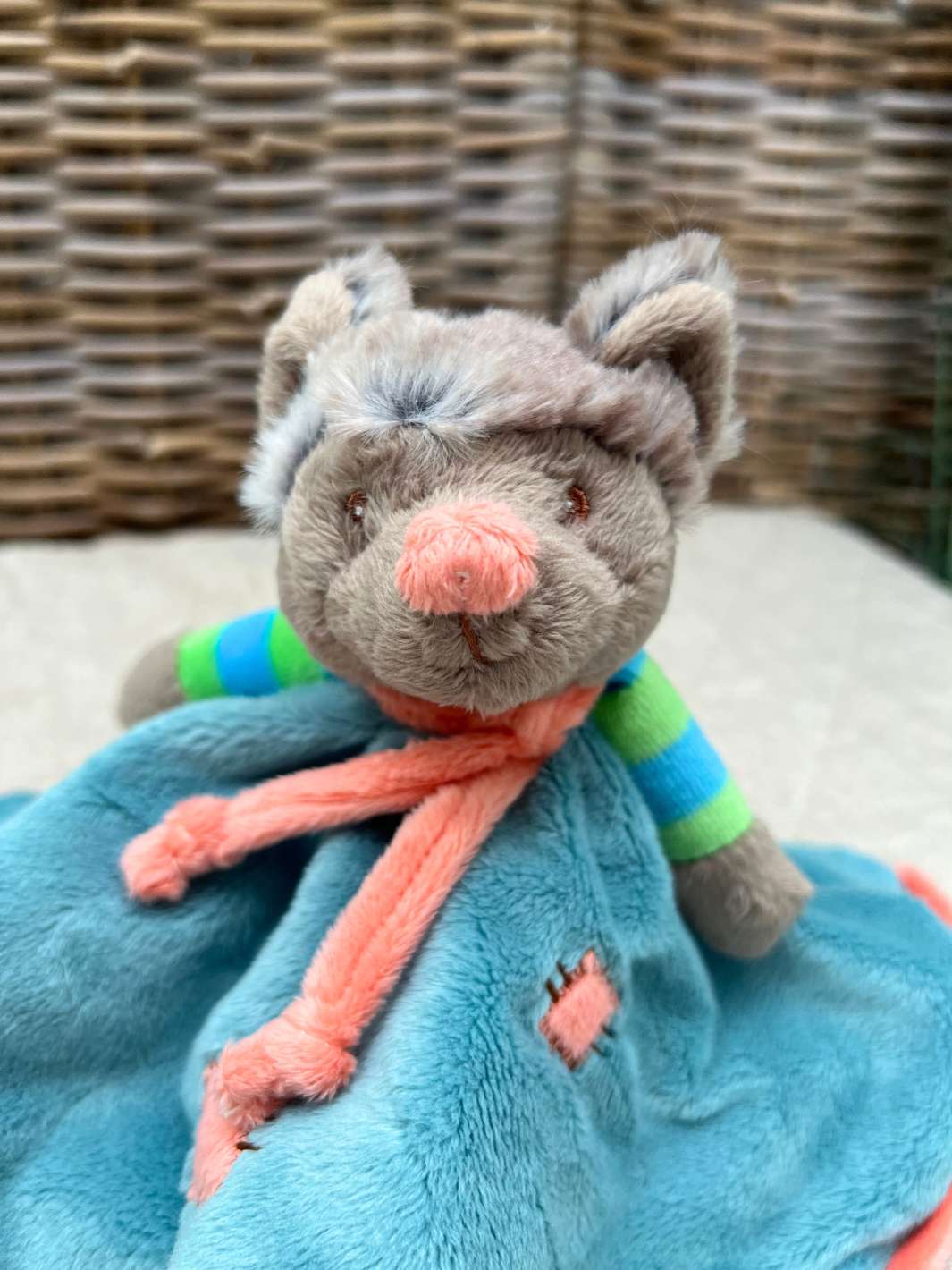 Wolf Schnuffeltuch von Bukowski