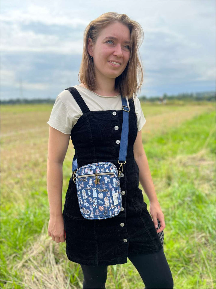 Hunde-Spaziergangs-Tasche von Wrendale Designs