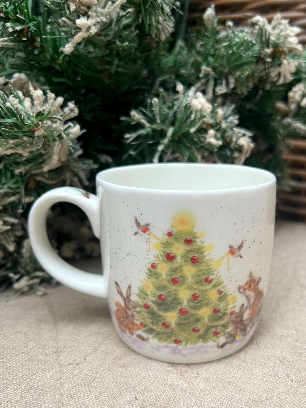 Wrendale Designs Tasse mit Tannenbaum und Waldtieren