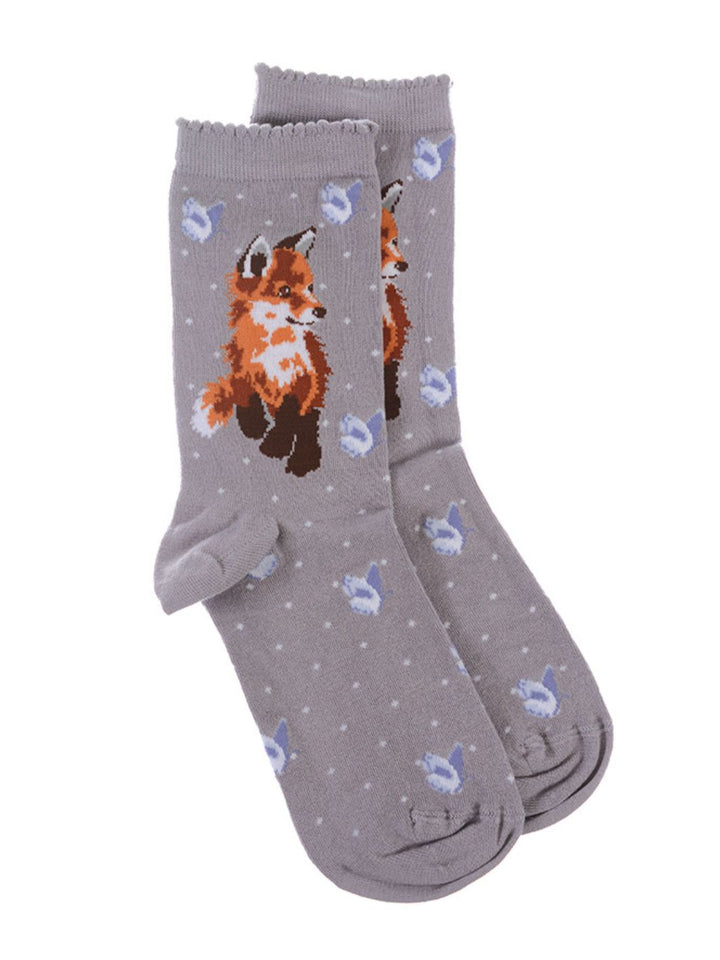 Wrendale Designs graue Socken mit Fuchs-Motiv.