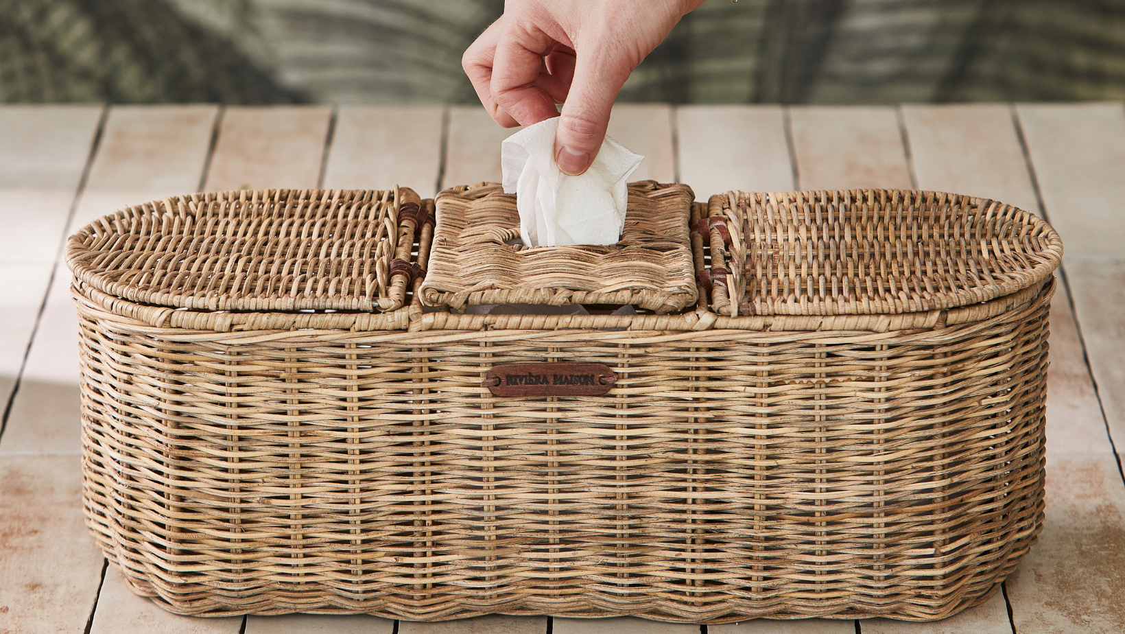 Badezimmer Einrichtung mit schönem Rattan von Rivièra Maison