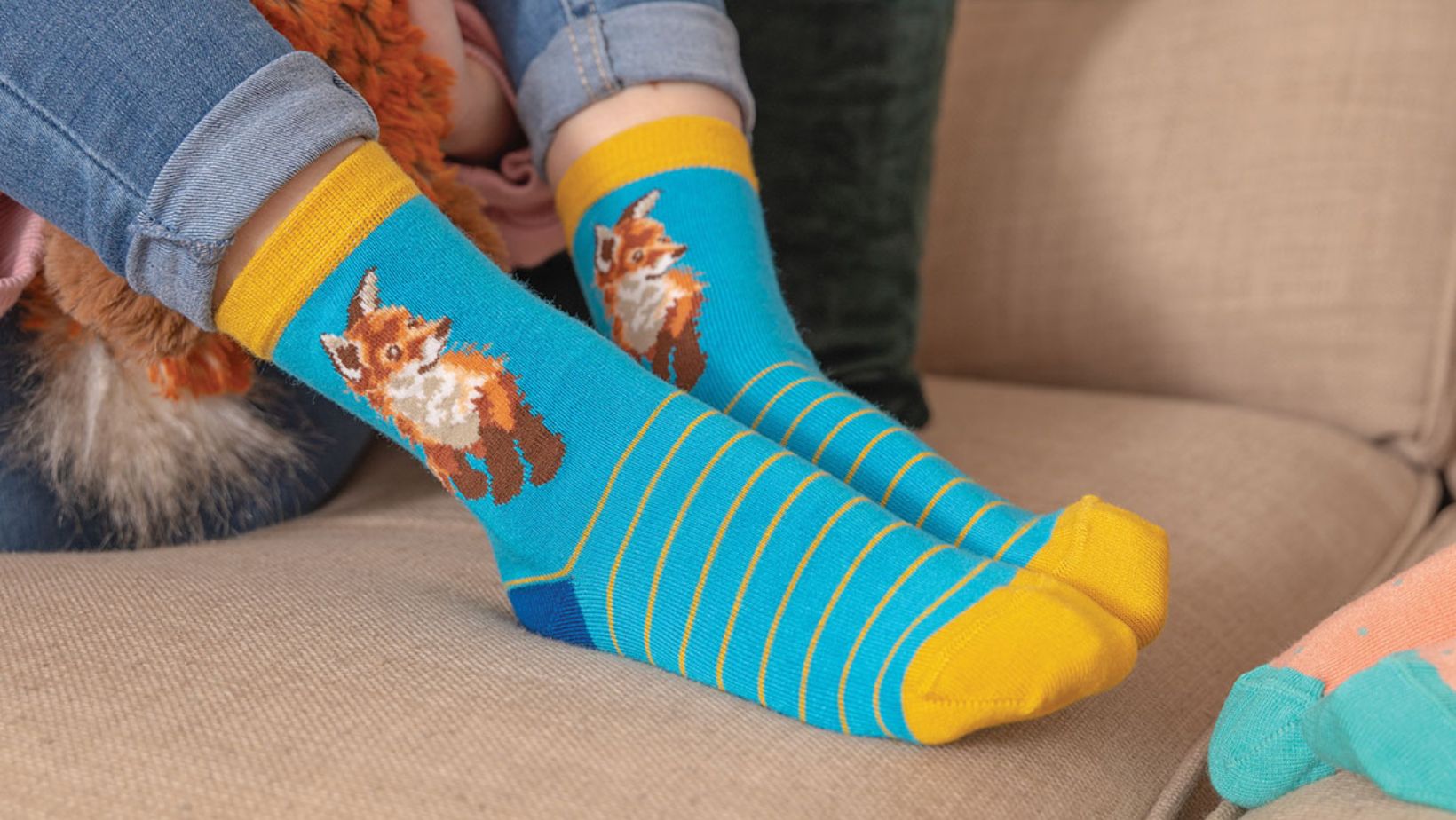 Socken mit Tier-Motiven für Babys und Kinder von Wrendale Designs.