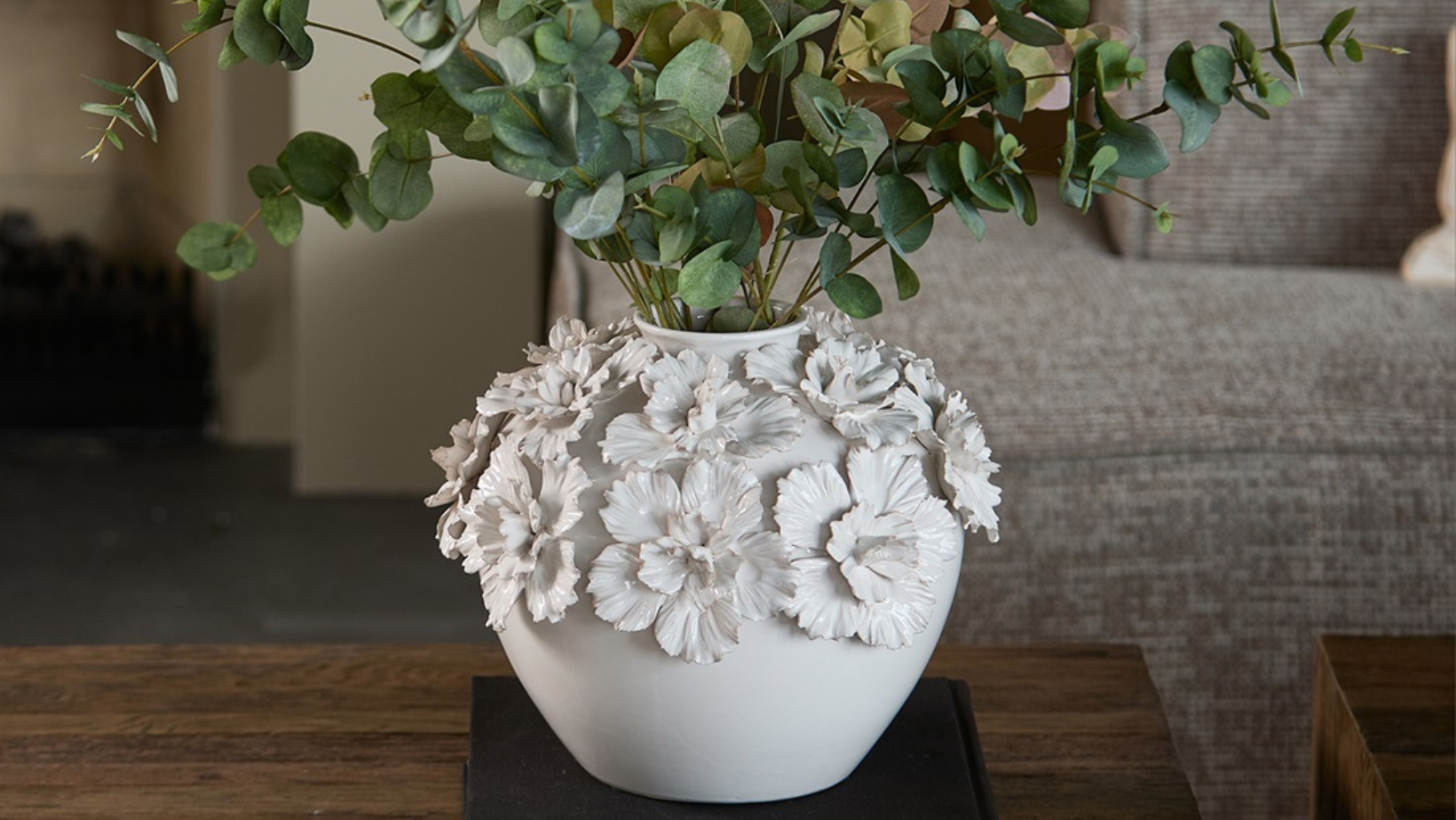 Wohnen mit Rivièra Maison – stilvolle Wohnaccessoires & Möbel