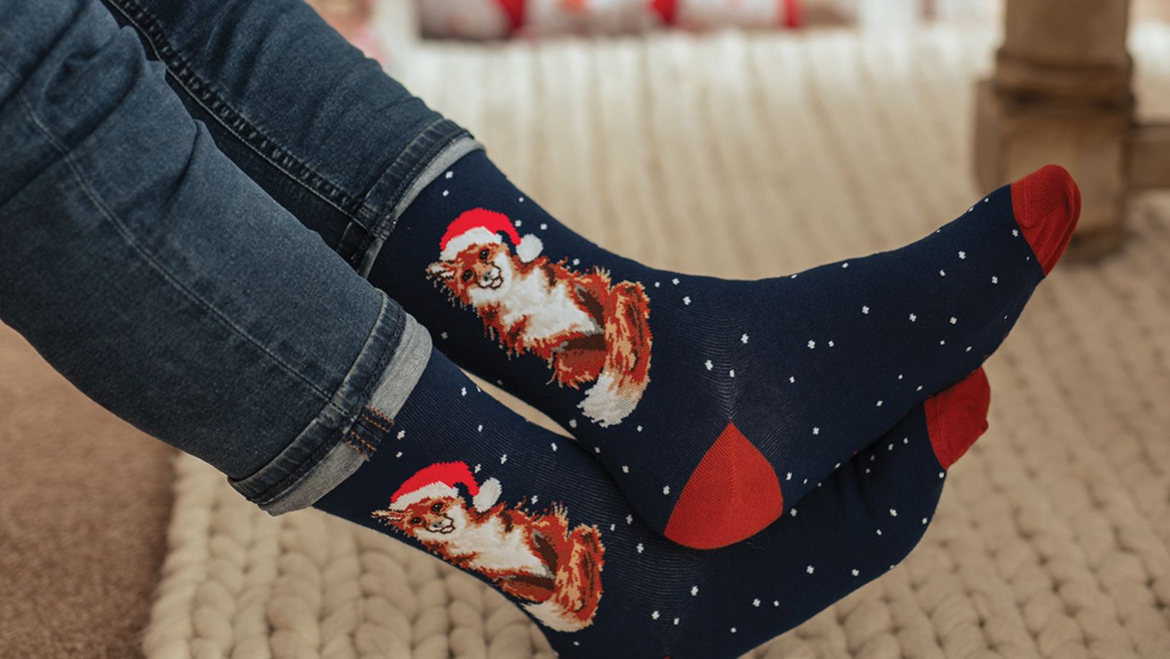 Weihnachtliche Socken mit Tier-Motiven von Wrendale Designs.