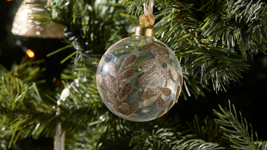 Weihnachtsbaumkugeln von Rivièra Maison, Inge Glas, Gry & Sif und Wrendale Designs