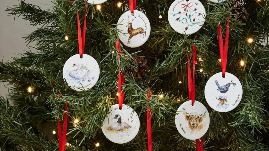 Porzellan Weihnachtsbaumschmuck von Wrendale Designs