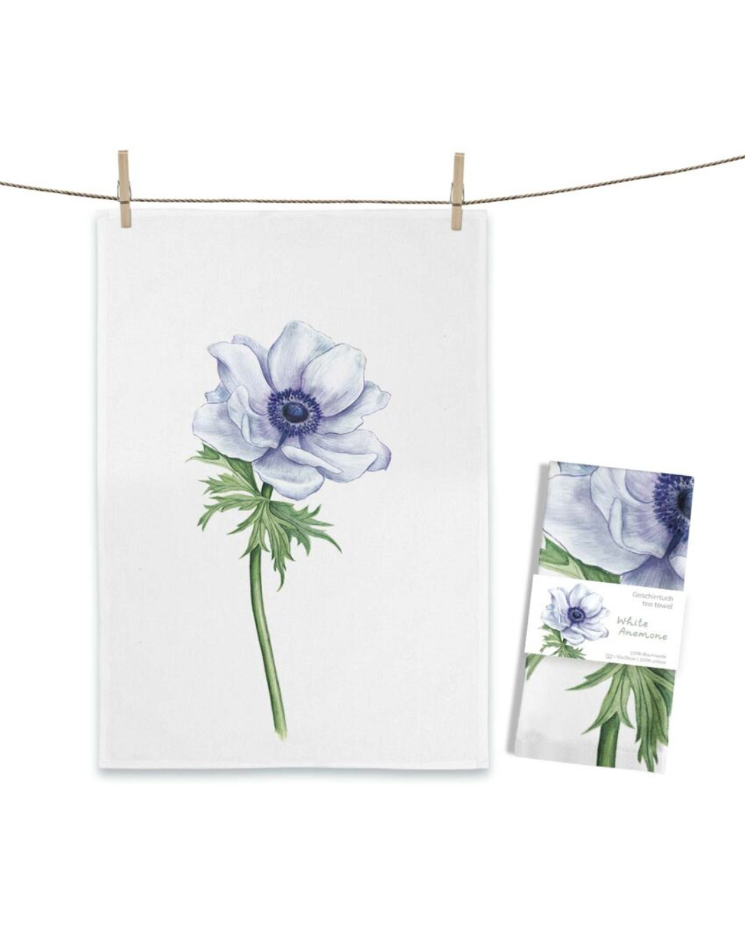 Anemonen Geschirrtuch White Anemone von Maluu mit weißer Anemonenblüte auf weißem Küchentuch an Leine aufgehängt, botanische Illustration