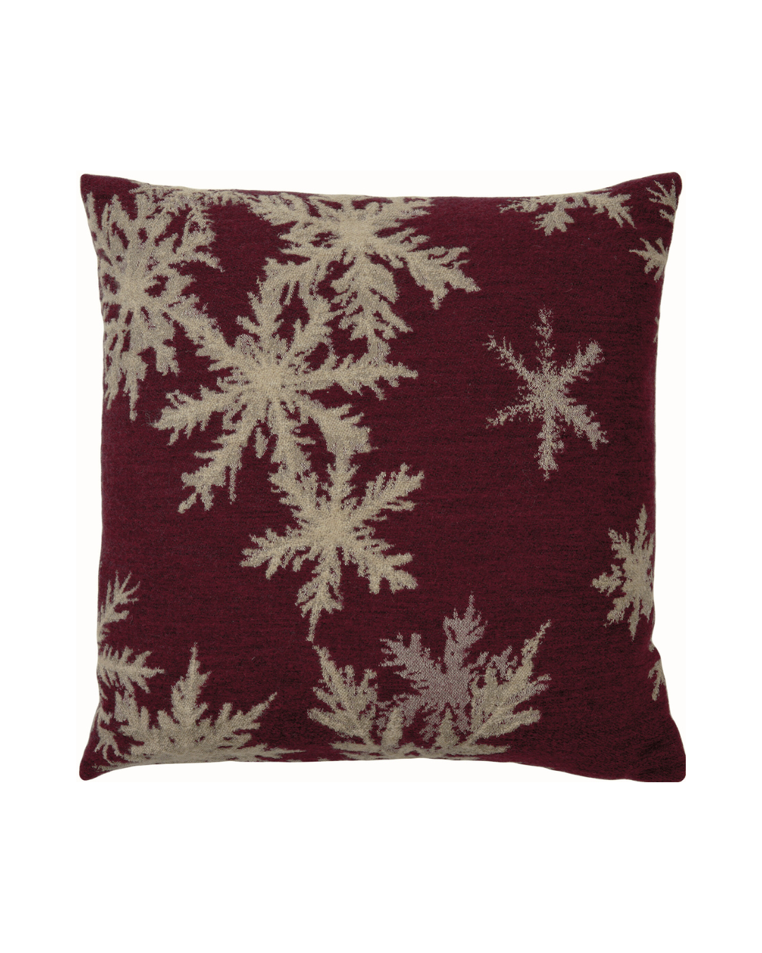 Roter Kissenbezug Aspen von Sander in Berry mit winterlichem Schneeflocken-Design.