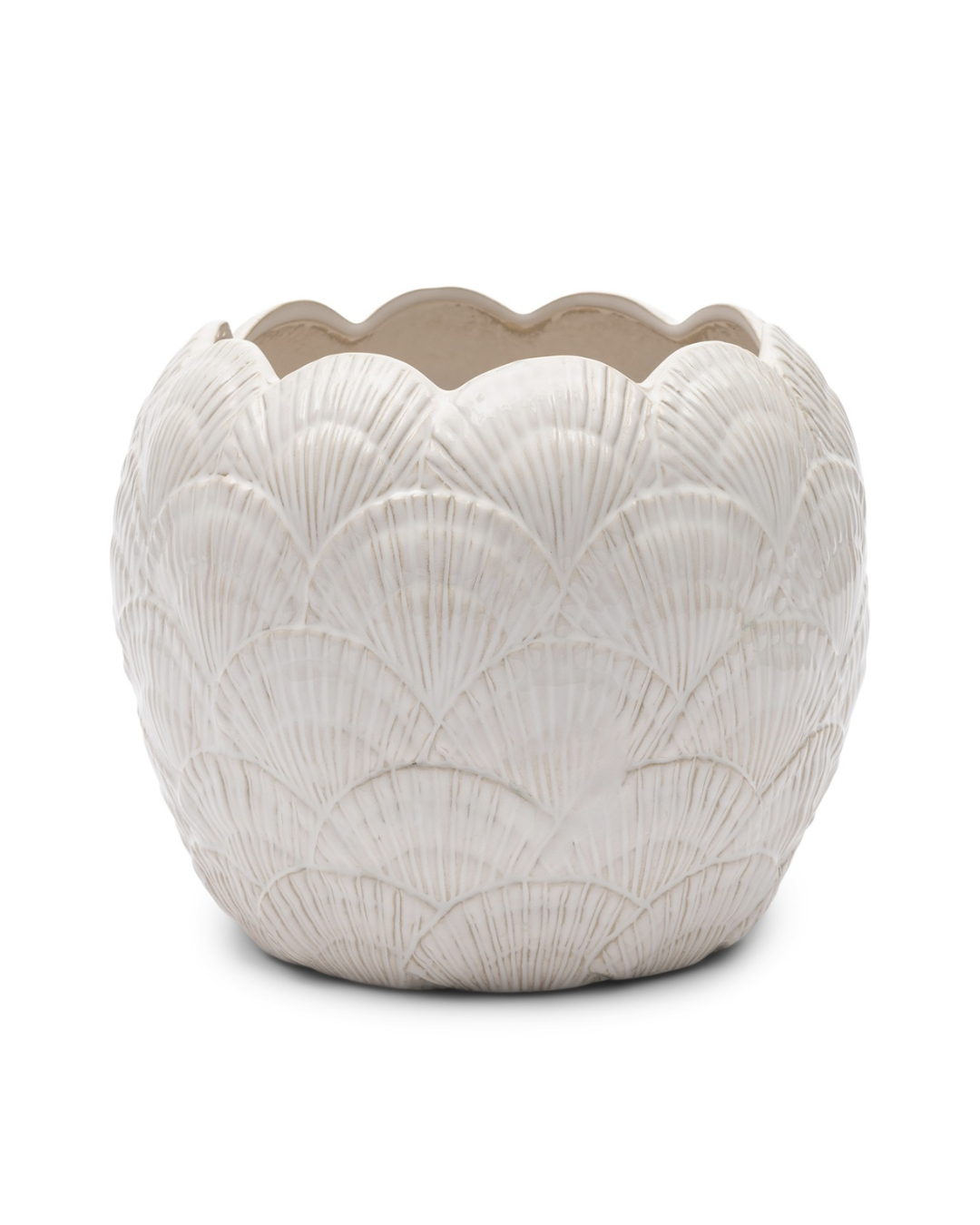 Blumentopf mit Muschelmuster von Rivièra Maison, weiß, auf weißem Hintergrund.