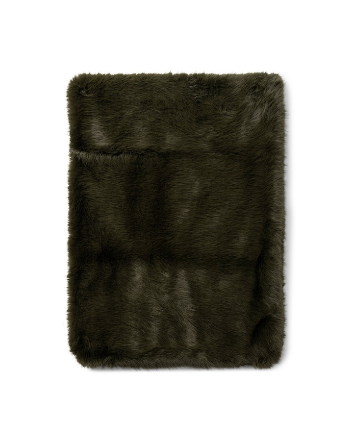 Decke Bromont Faux Fur Throw von Rivièra Maison in moosigem Grün