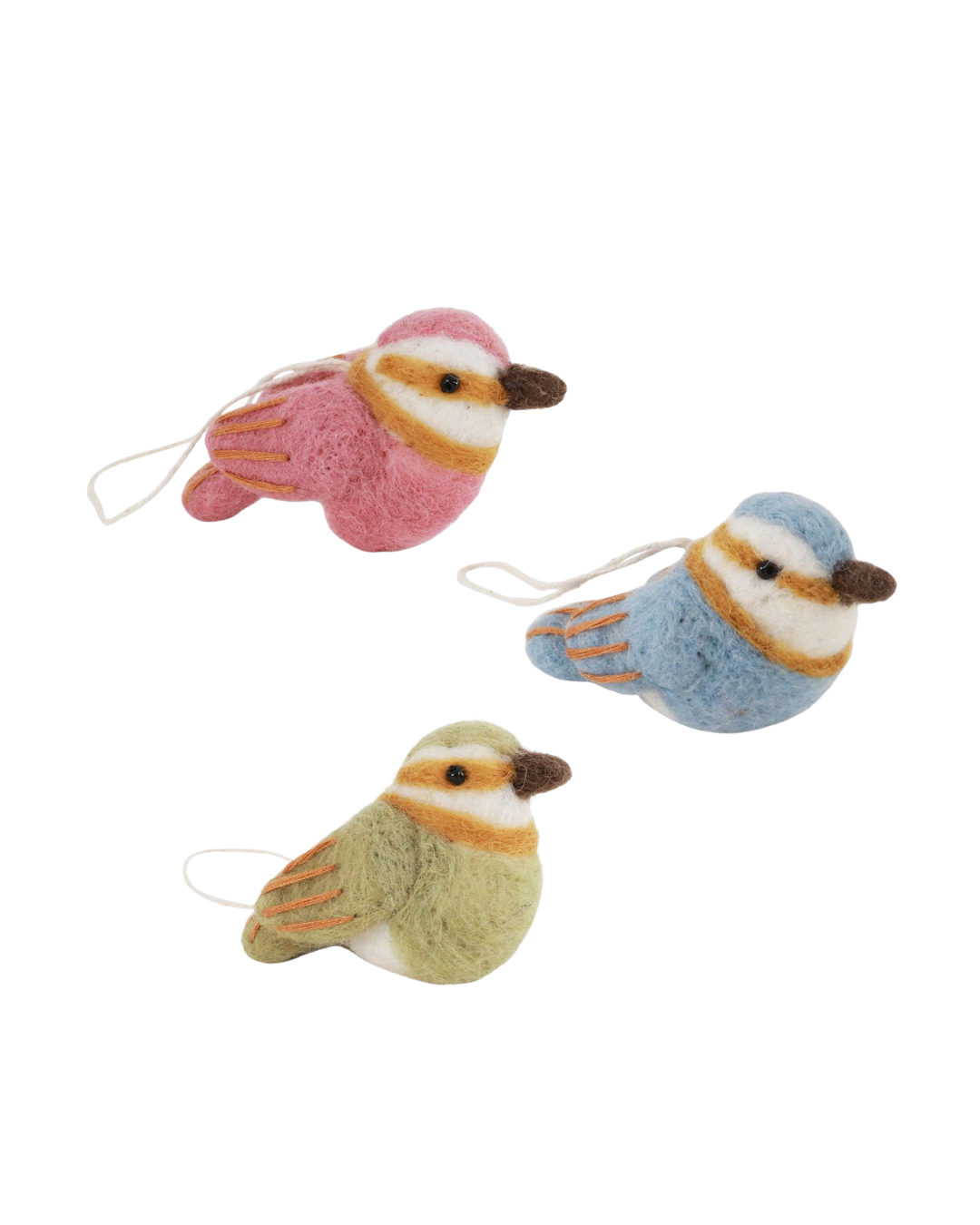 Drei bunte Zeisig Filzanhänger von Gry & Sif in Rosa, Blau und Grün auf weißem Hintergrund