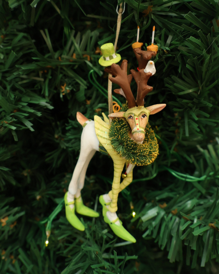 Rentier Krinkle "Dash Away Prancer" von Patience Brewster