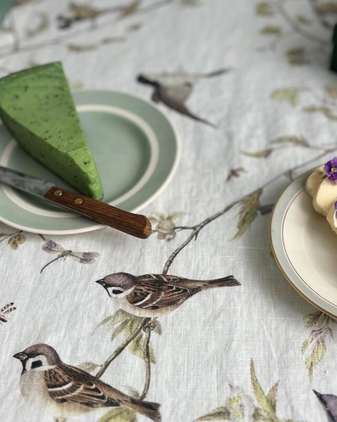 Vogel Tischläufer "Garden Birds" von Koustrup & Co.
