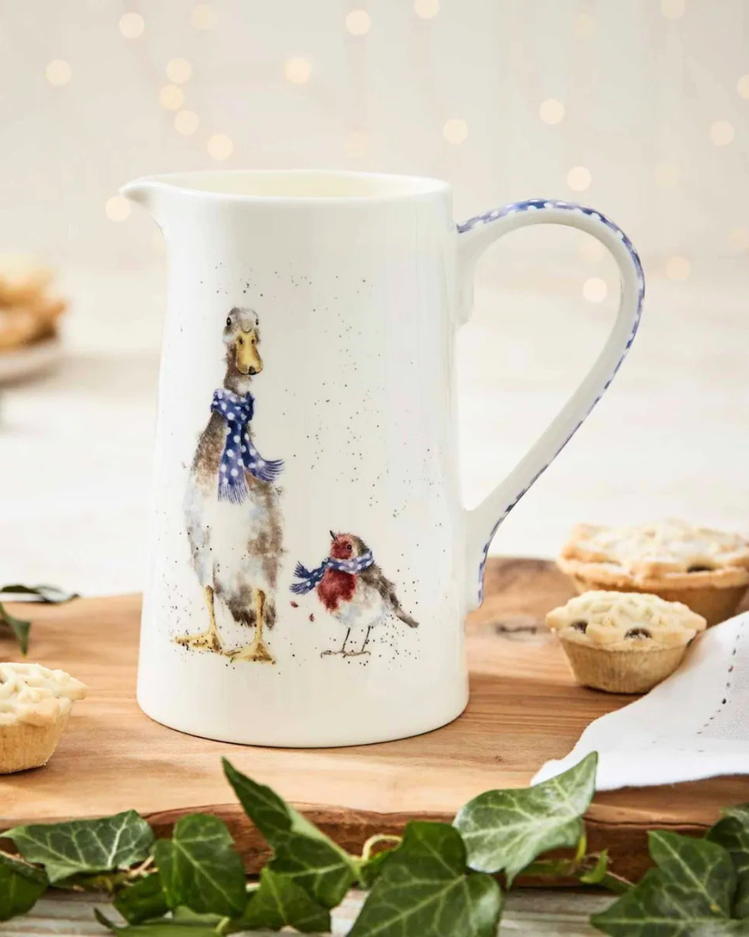 Weihnachtlicher Enten & Rotkehlchen Krug von Wrendale Designs