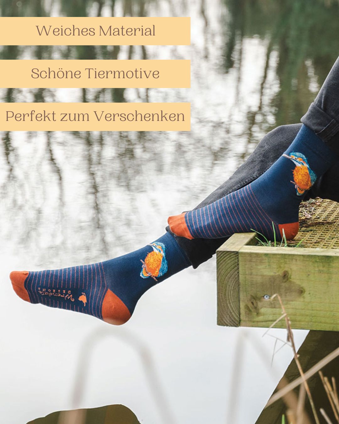 Weiche Männersocken mit schönem Eisvogel-Motiv von Wrendale Designs auch perfekt zum Verschenken.