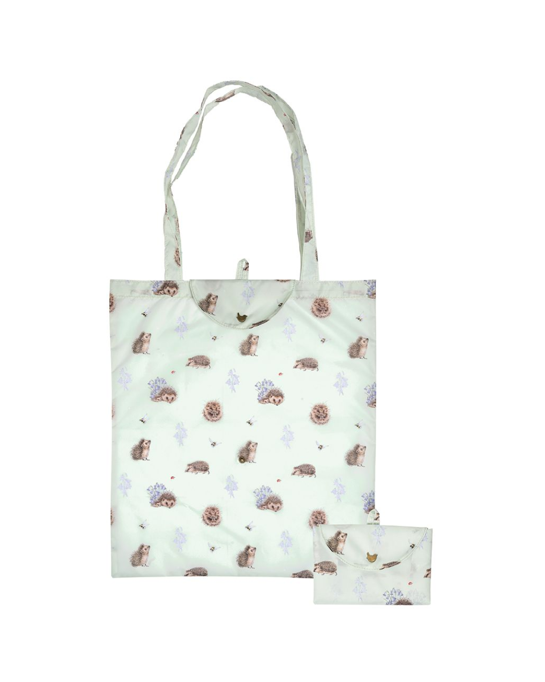 Hellgrüne Igel Einkaufstasche aus recycletem Polyester. Auf der Tasche abgebildet sind detailreiche Igel, einige Hummeln, Marienkäfer und Blühpflanzen zu sehen. Die Motive sind liebevoll von Hannah Dale illustriert.