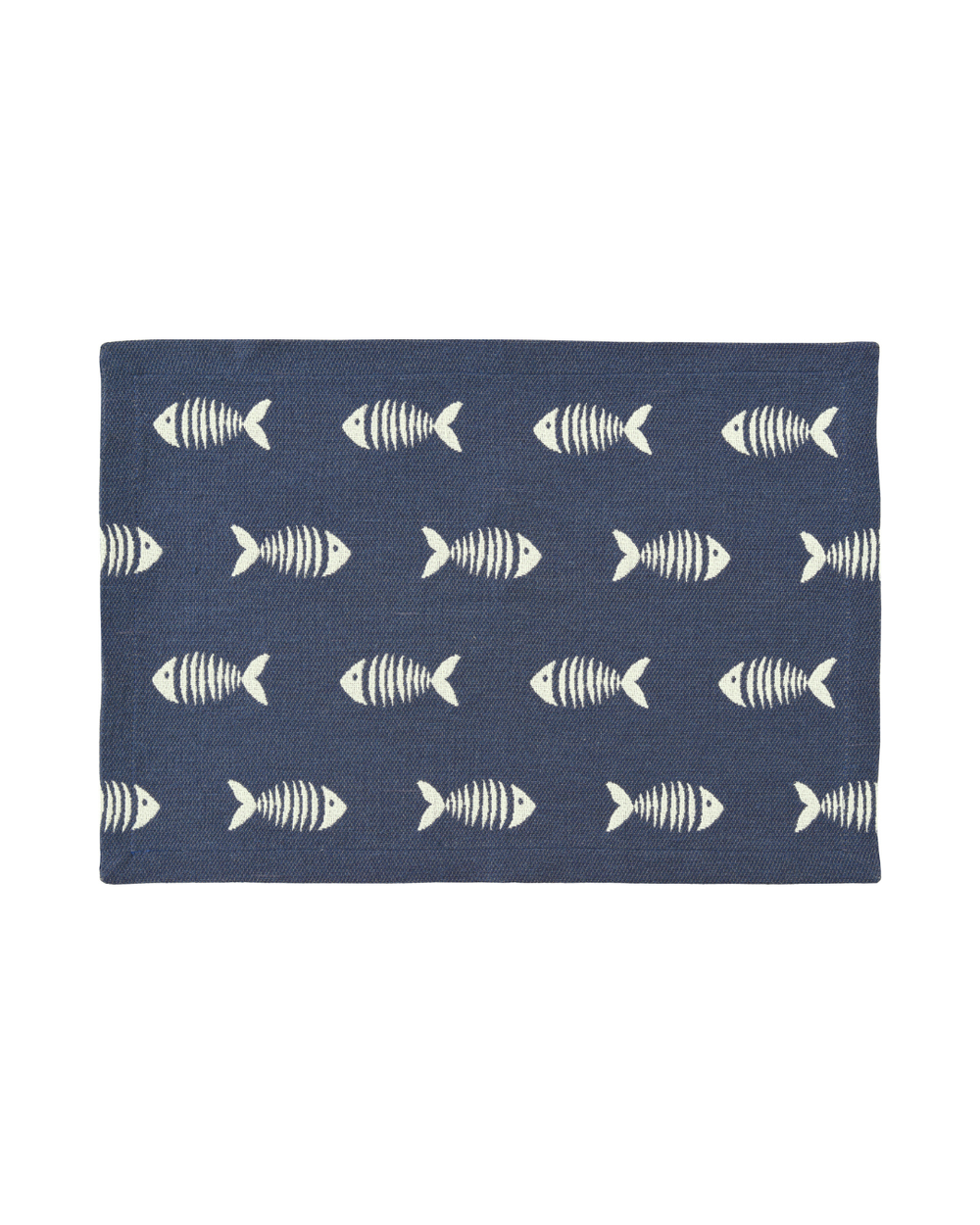 Fisch Tischset Skinny 35 x 50 cm von Sander in dunklem Blau mit wiederholtem Fischskelett-Motiv